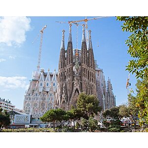 RT Detroit to Barcelona Spain $476 Airfares on Air Canada BE (Travel August - December 2024)