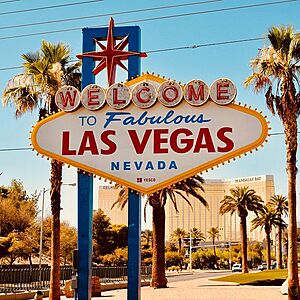 RT Des Moines IA to Las Vegas or Vice Versa $210 Airfares on American Airlines BE (Spring Travel April - May 2024)