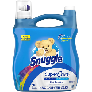 Amazon.com: Snuggle SuperCare Liquid Fabric Softener, Sea Breeze, 95 Ounce, 90 Loads: Health & Personal Care $7.99